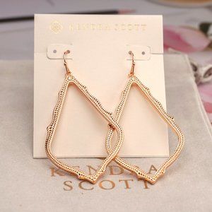 Kendra Scott Sophee Drop Earrings in Rose Gold